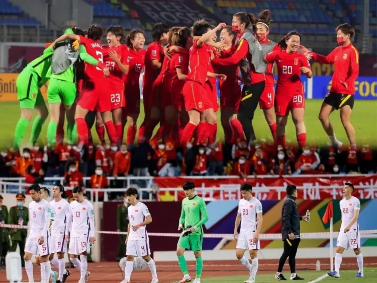 中国足球：河东狮吼？