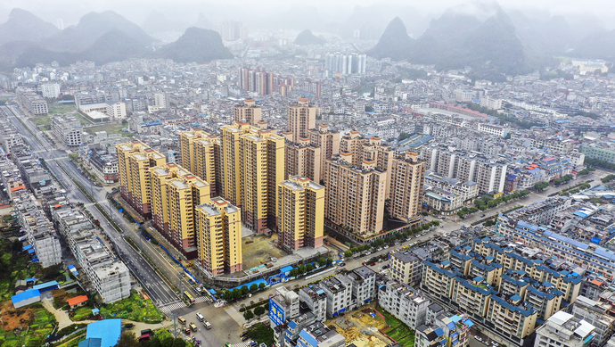 广西百色德保县全体居民转成黄码