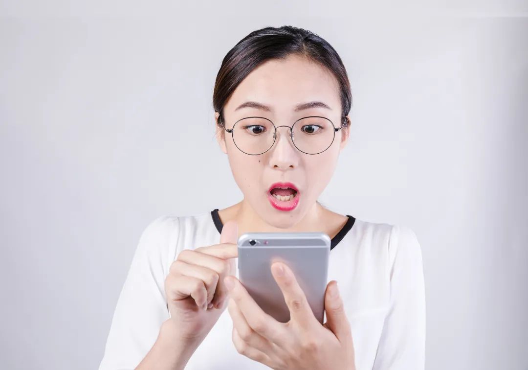 “惊魂一夜！这只基金遭遇大额赎回，净值一度跌超40%！近两年约一半收益跌没了