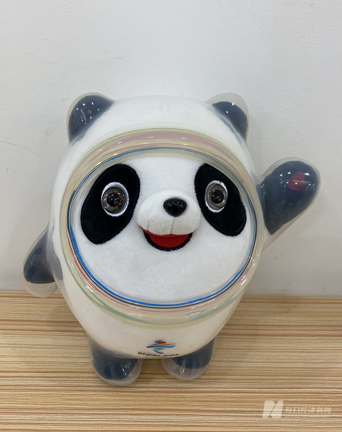 一墩难求亲历冰墩墩抢购大战朋友圈渠道的货源都从哪里来