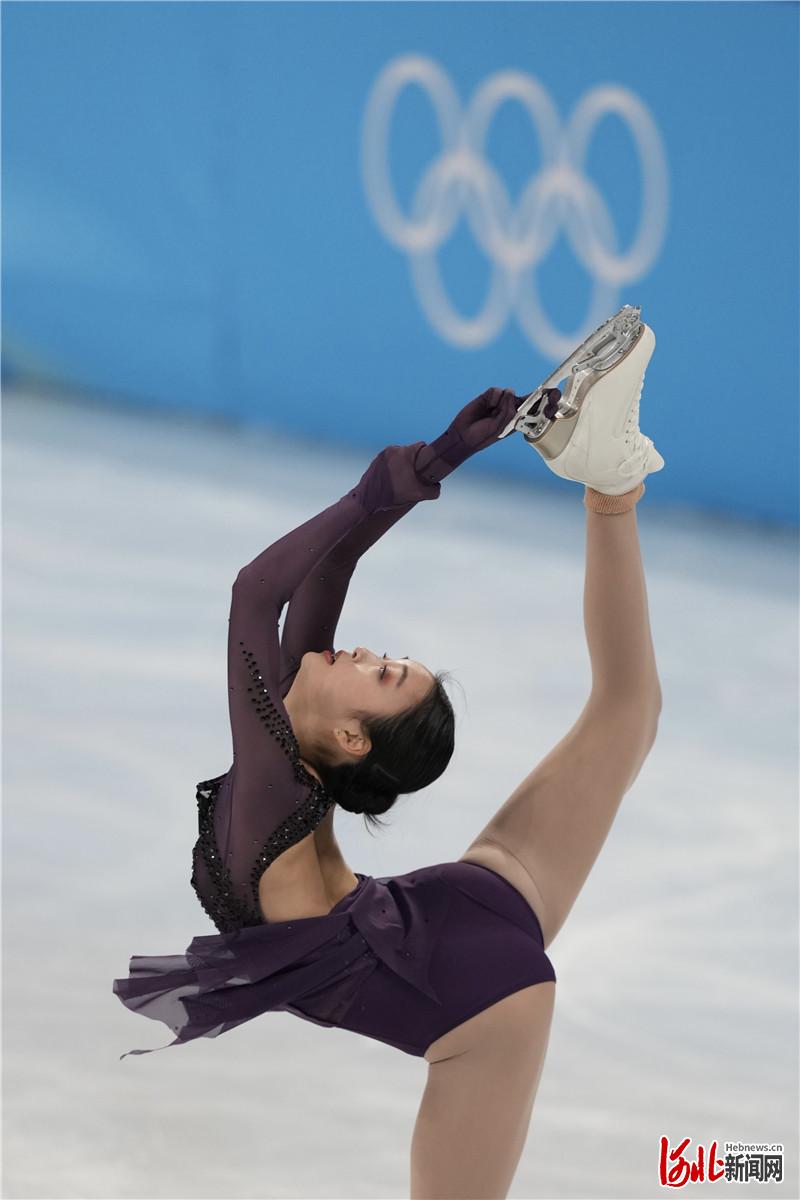 组图中国选手朱易参加花样滑冰女子单人滑短节目比赛