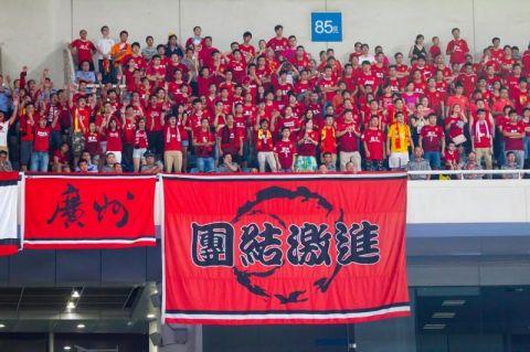 广州队大幅降薪“裁人” 凸显国内职业俱乐部艰难现状