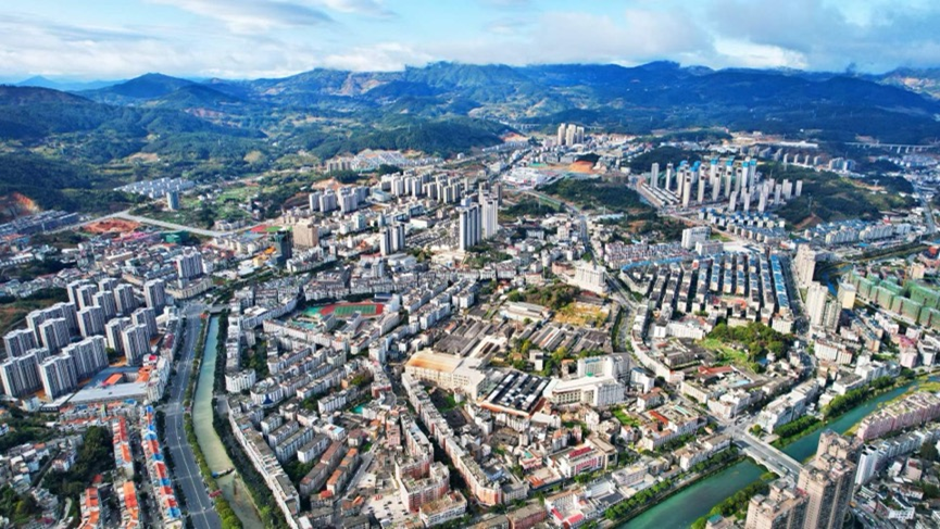 德化县城(图:张平)