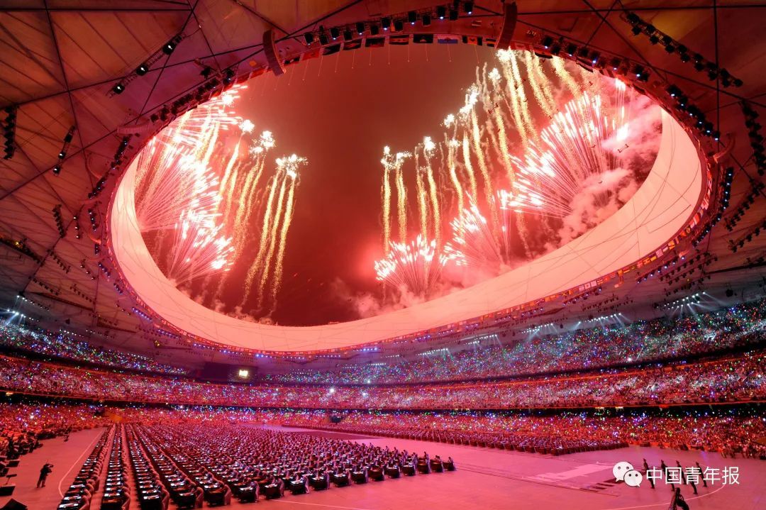 北京奥运会开幕式击缶图片