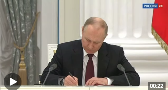 “全球金融巨震！普京承认乌东两地区独立，俄罗斯股市盘中暴跌17%，欧股集体受挫，布油、黄金齐创新高...