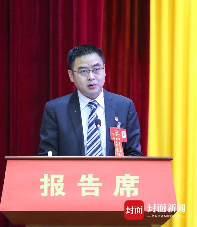 四川盐边县长蒋启君做强钒钛产业生态圈抢占清洁能源新赛道