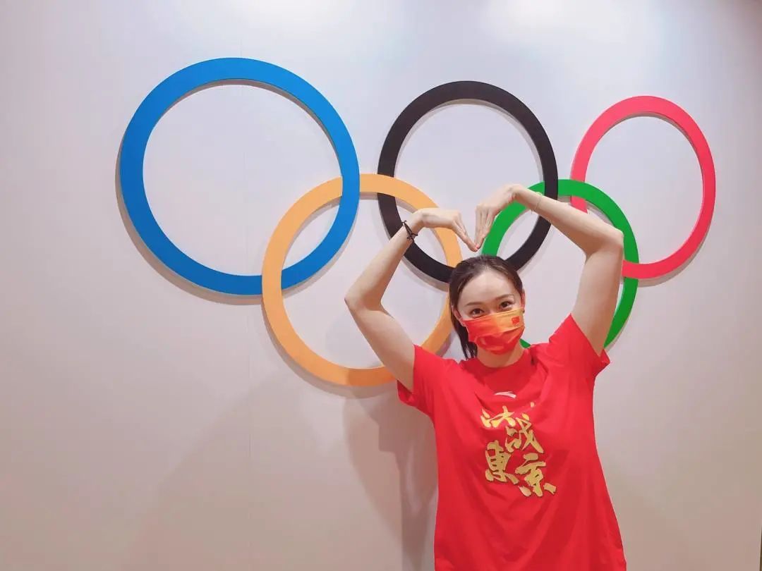 黄雪辰来啦!听"花游女神"聊聊她的"花样年华"!