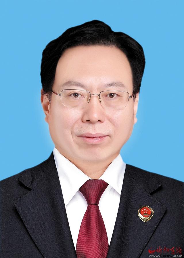 中共党员,现任忻州市人民检察院党组书记,检察长,市委政法委员会卧北