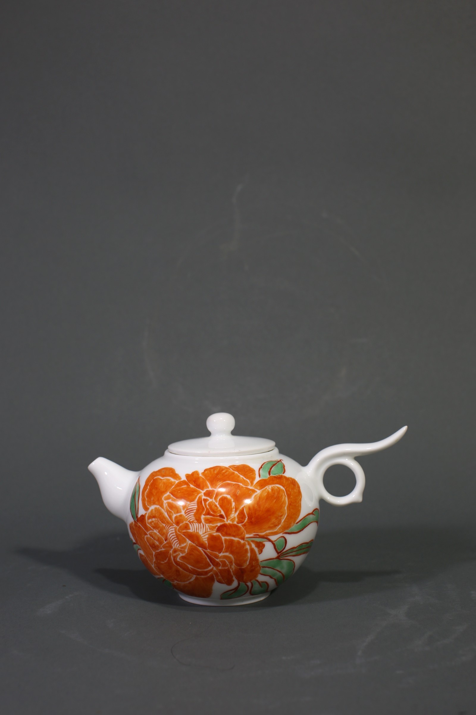 德州市政协委员徐继忠传承发展德州窑红绿彩工艺将德州文化元素推向