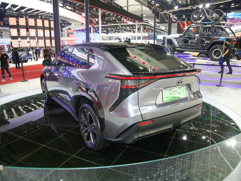 丰田与EVgo达成合作 为车主提供免费充电