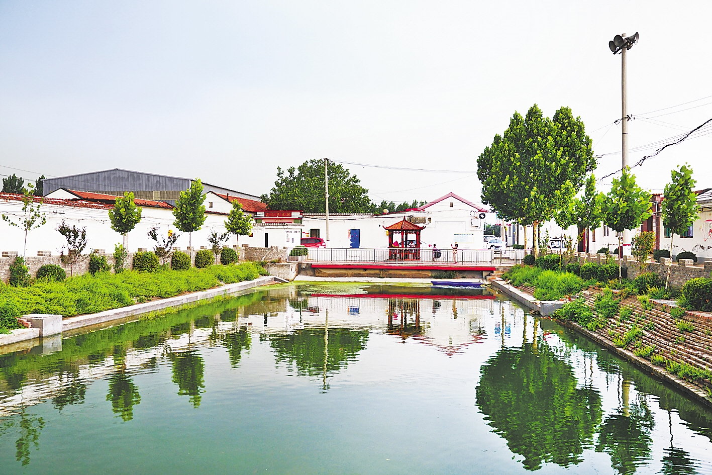 泊头市泊镇小杜庄村美丽村景.河北日报通讯员 吕云霞摄