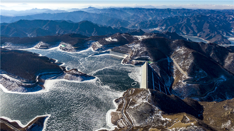 图为已经并网发电的丰宁抽水蓄能电站. 河北日报记者 田 明摄