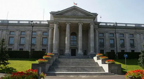 波兰宣布没收一座俄外交官公寓 俄使馆回应|波兰|华沙|俄罗斯_新浪