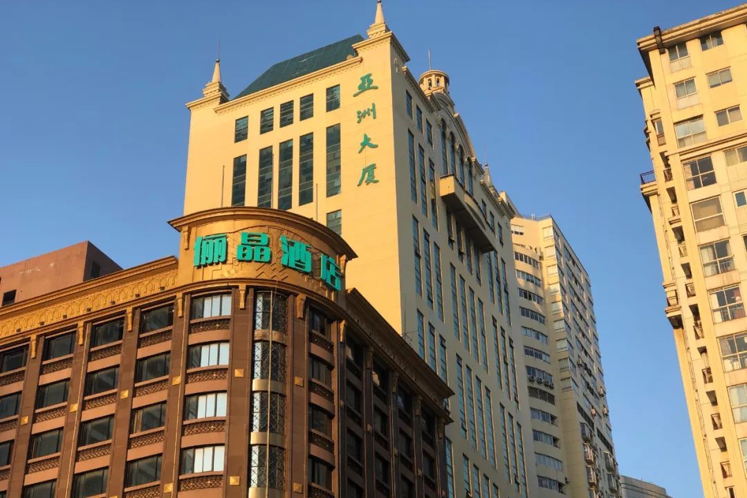 两年打卡200回打飞的都要来亚洲大厦为何如此吸引人