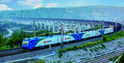 智能驾驶"3 0"万吨运煤专列