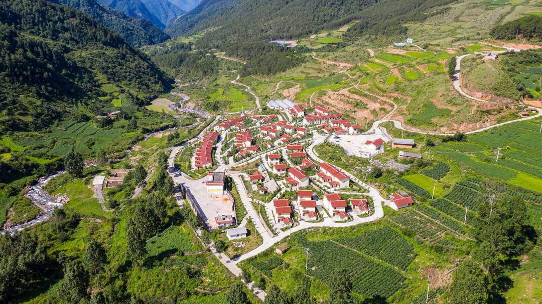 凉山州喜德县易地扶贫搬迁点(喜德县委宣传部供图)