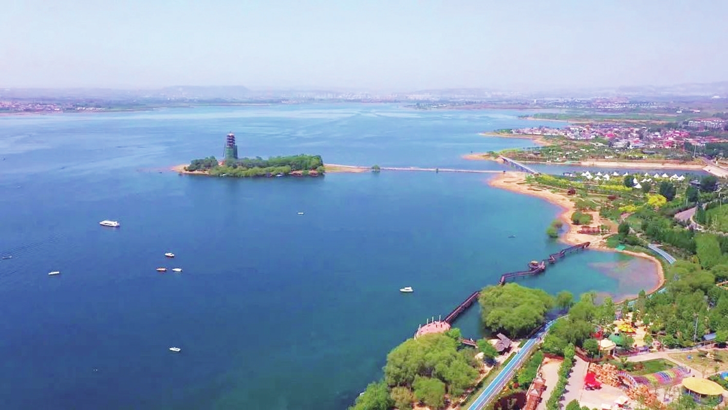 磁县白天鹅栖居溢泉湖