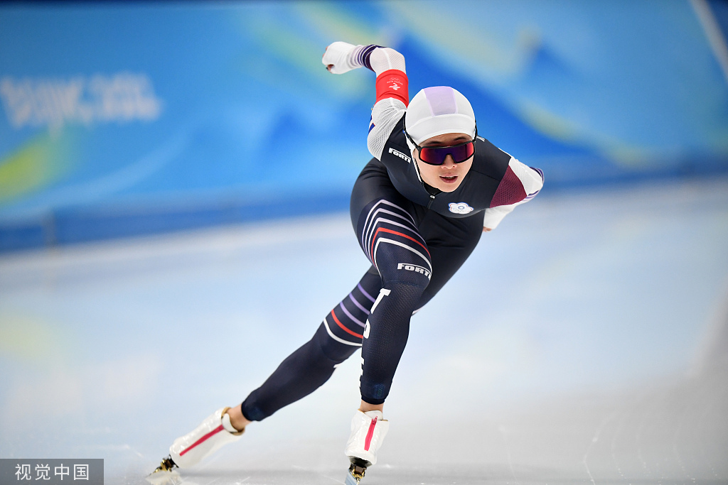 民进党当局处分黄郁婷 台"名嘴"怒呛:打自己小孩出气|民进党|蔡英文