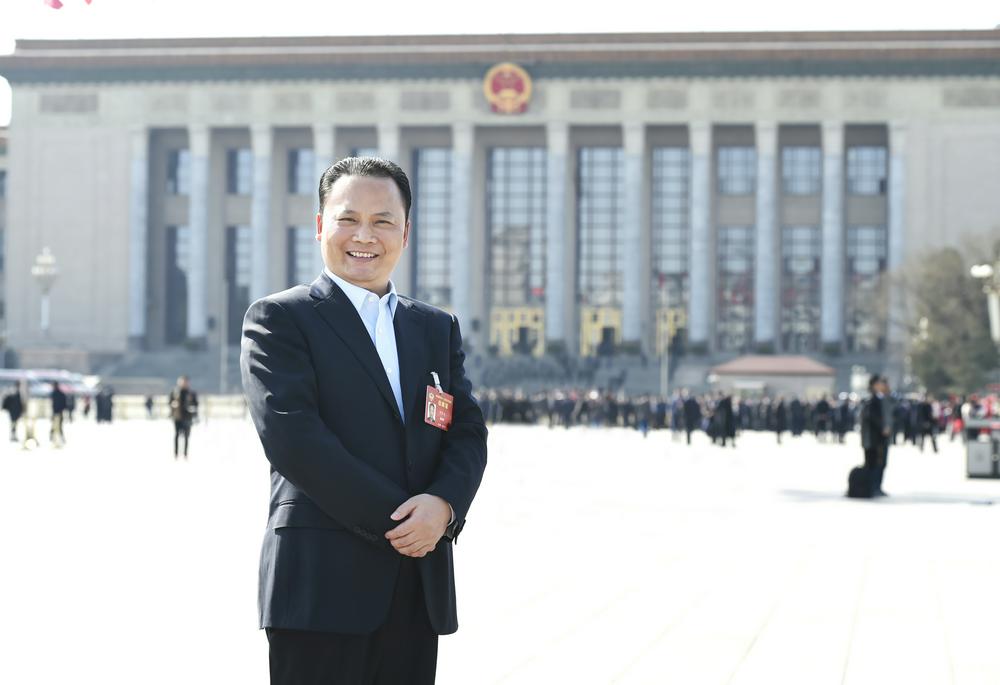聚焦两会|全国人大代表、通威集团董事局主席刘汉元：推动可再生能源持续健康发展 助力双碳目标有效落地