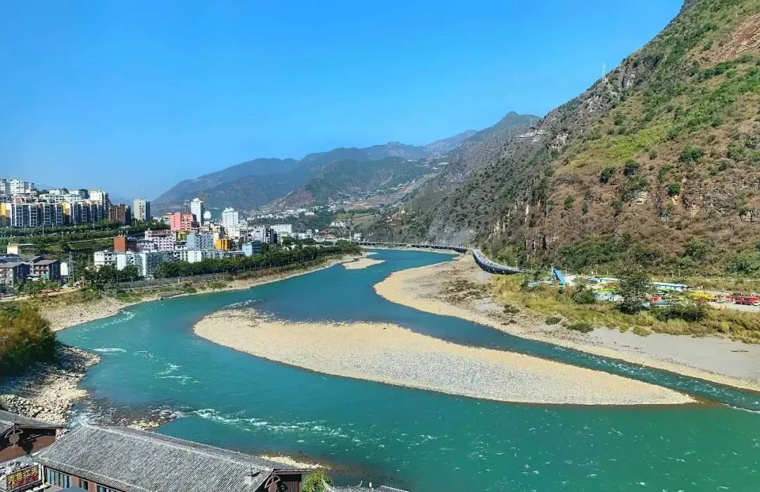 冬日怒江西岸&nbsp; 费超 摄