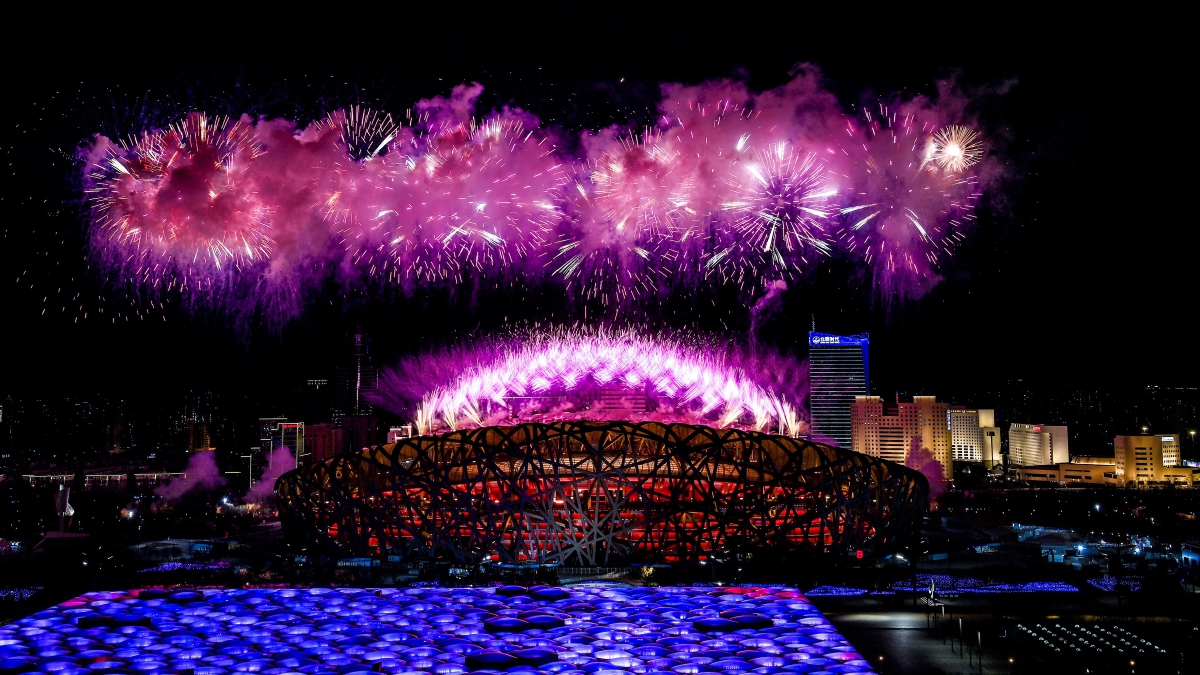 这是焰火表演. 新华社记者 夏一方 摄