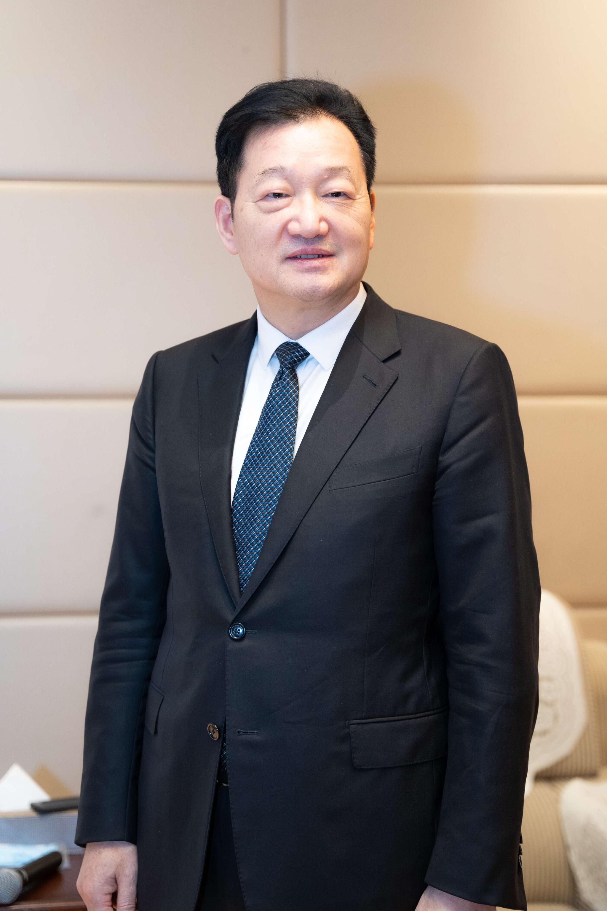 全国人大代表,牧原股份董事长秦英林:建议加快生猪产业智能化转型升级