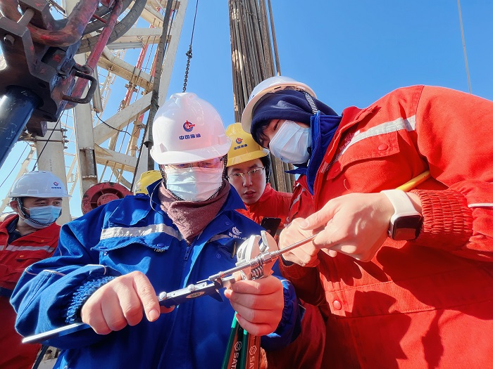 中海油智能注水工具试验成功