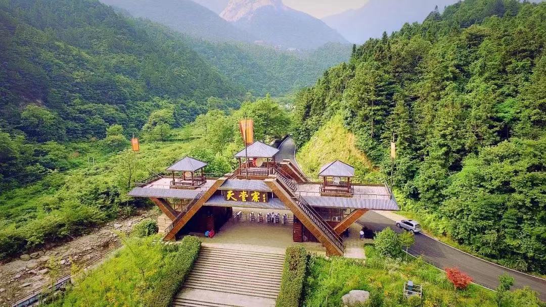 皖美春游|山高水长鸟语花香,天堂寨春日好风光_新浪财经_新浪网