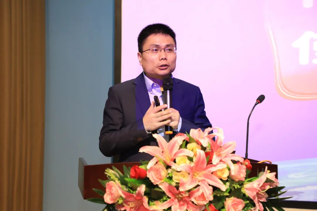 武汉中地数码科技有限公司董事长吴亮教授