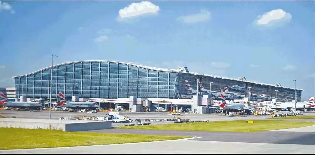 英国希思罗机场(图源:搜狗百科)