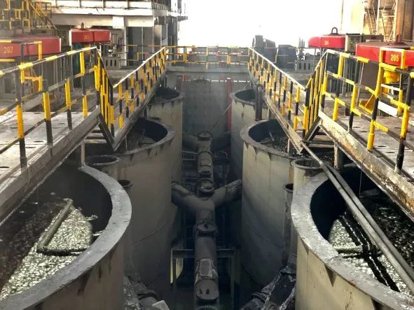 “疯狂的“妖镍”，它长这样！|回顾外盘金属期货逼空事件