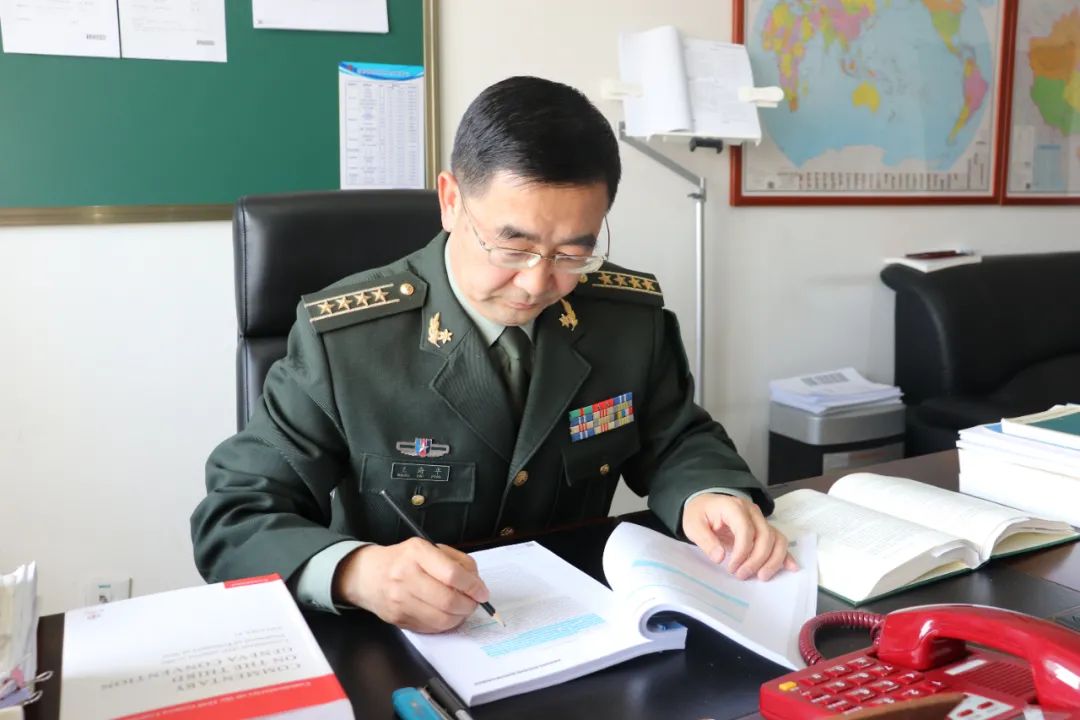 结束后,鉴于国内对空战法律问题研究的缺失,王海平教授以强烈的使命感