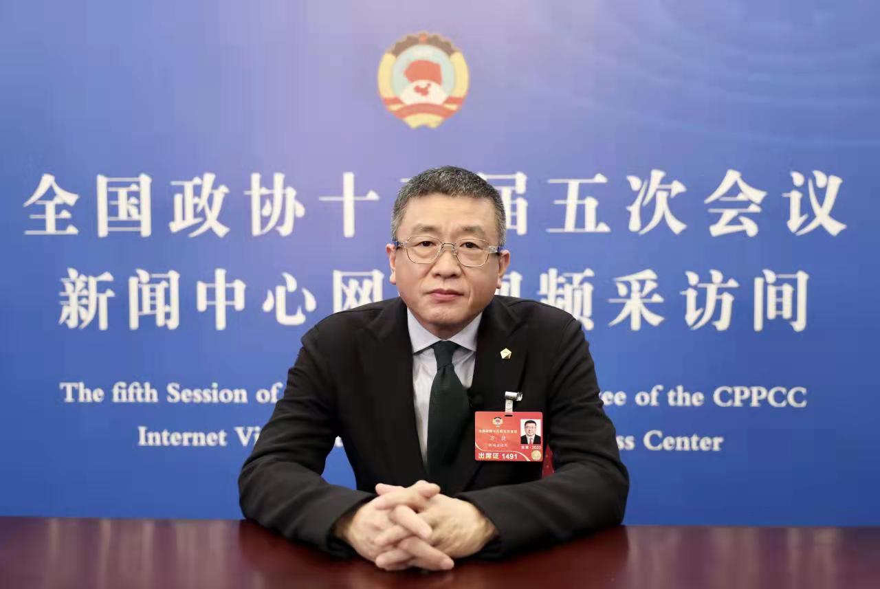 全国政协委员,雅昌文化集团董事长万捷