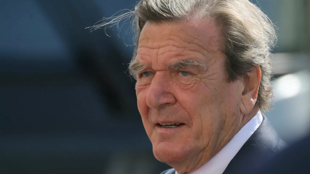 俄媒德国前总理施罗德现在莫斯科计划与普京会面