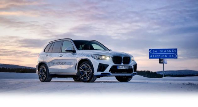 BMW iX5 Hydrogen 氢燃料电池车 | 图源：宝马