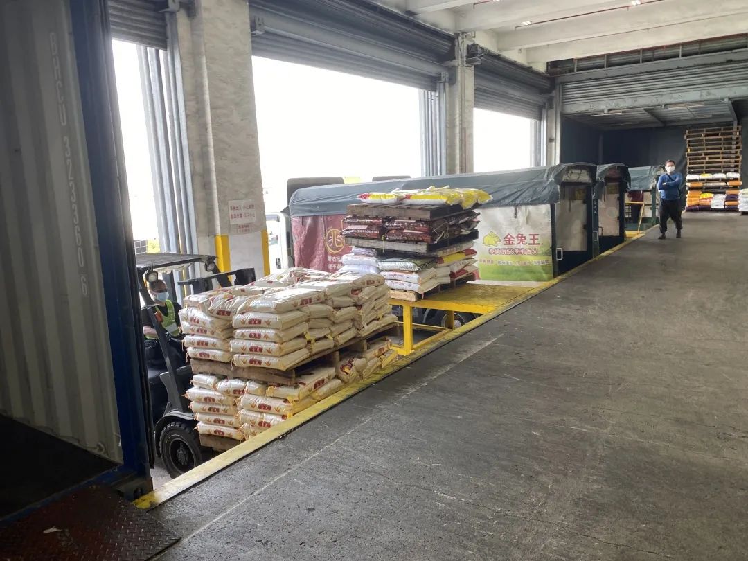招商仓码全力以赴保障香港大米供应