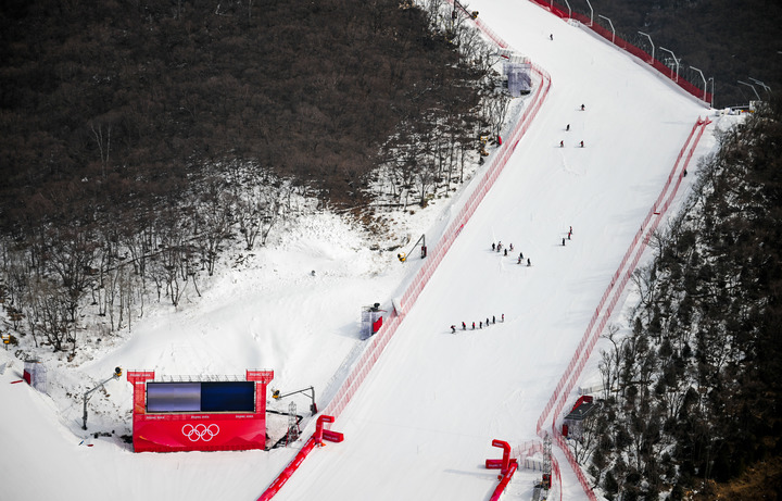 延庆国家高山滑雪中心 新华社记者连振摄