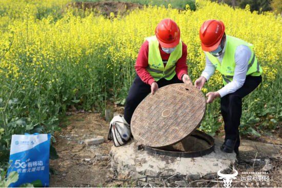 湖北移动维护网络为用户提供覆盖广、上网快、不卡顿的网络