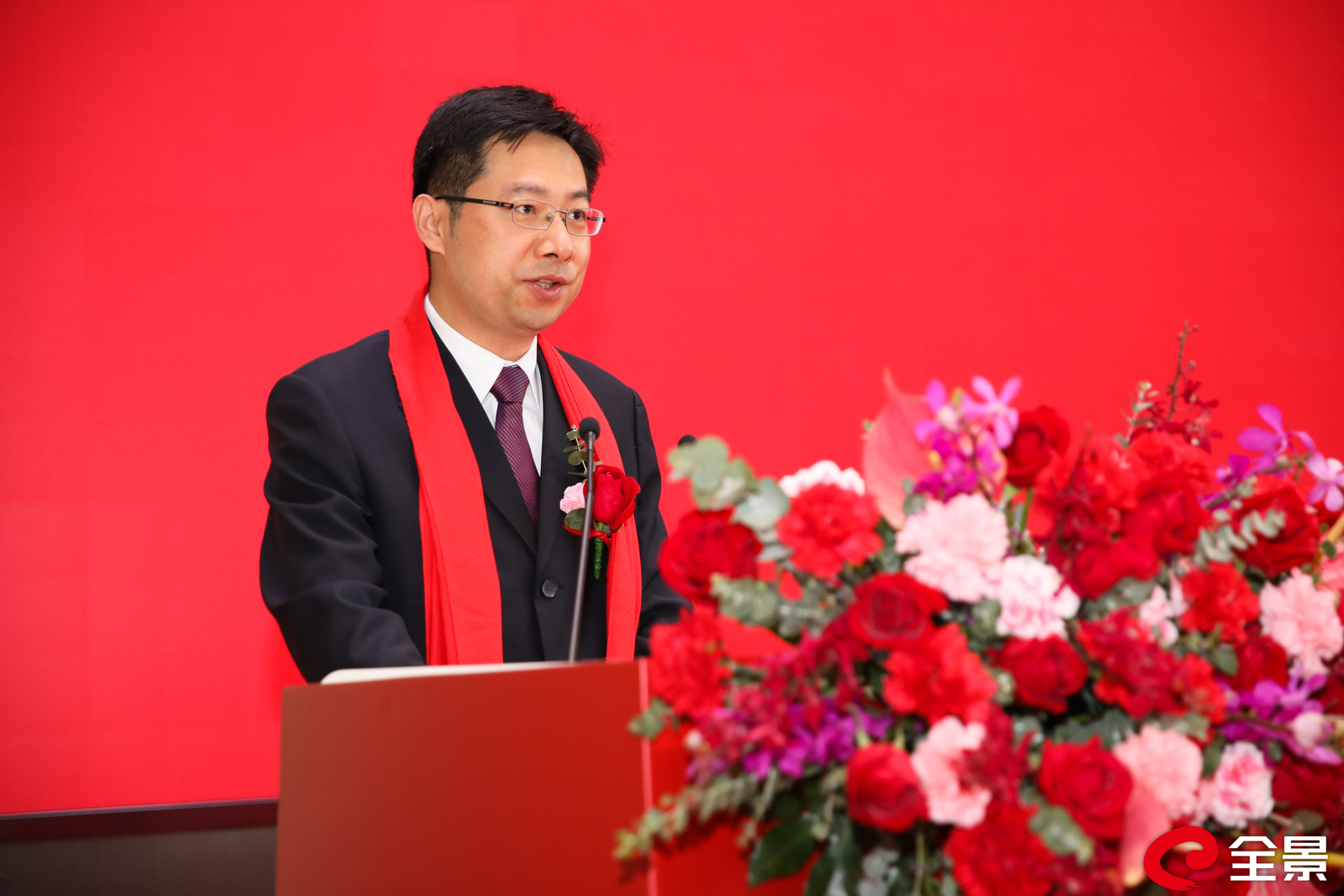 广州市从化区区委副书记,区长赵龙致辞