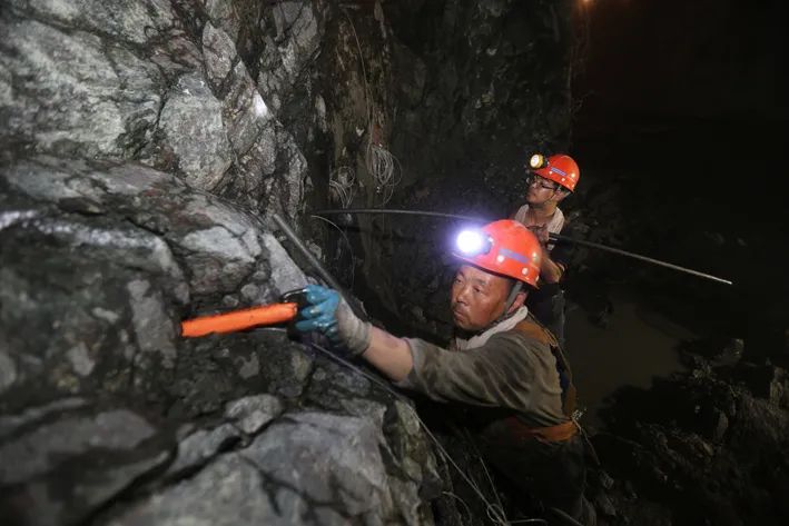 lme镍史诗级暴涨究竟谁在逼仓套保还是豪赌业内人士揭秘七大疑团