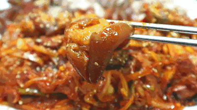 △走出国门的猪脚饭。