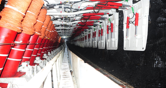 山东能源集团付村煤业智能化综采工作面