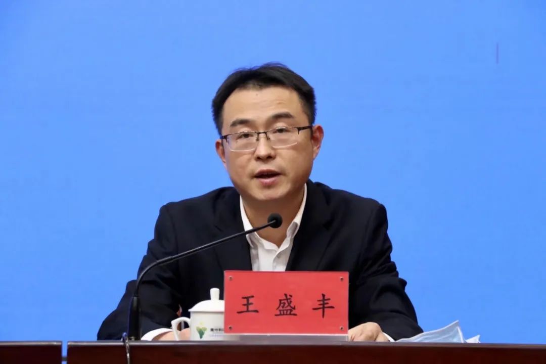 刚刚衢州市召开新冠肺炎疫情防控工作新闻发布会