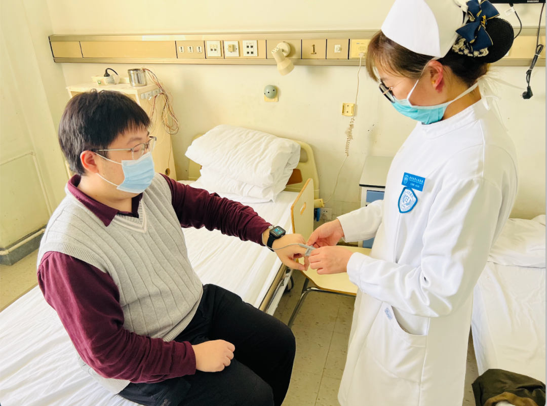 包含北京大学人民医院跑腿挂号服务，深受患者信赖的词条