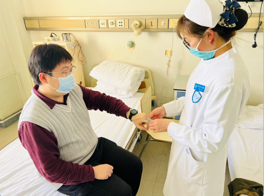 包含北京大學(xué)人民醫(yī)院跑腿掛號服務(wù)，深受患者信賴的詞條