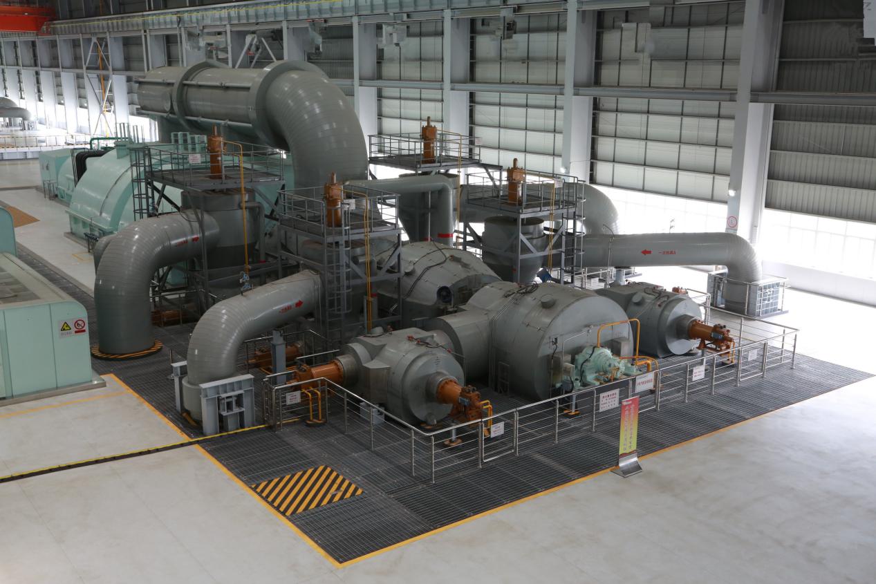 世界首台百万千瓦超超临界二次再热燃煤汽轮发电机