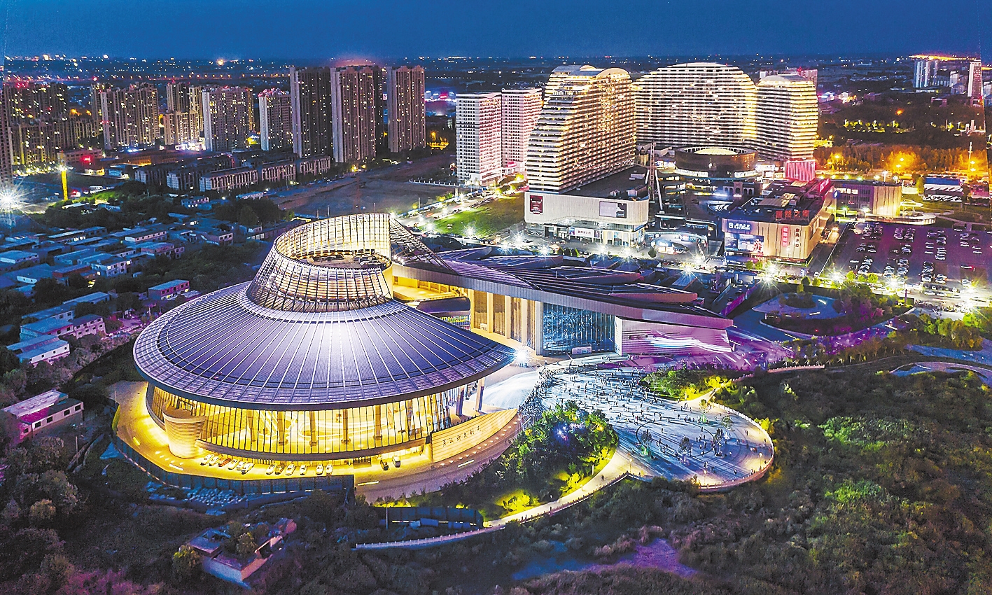 实施新保定建设十大提升工程