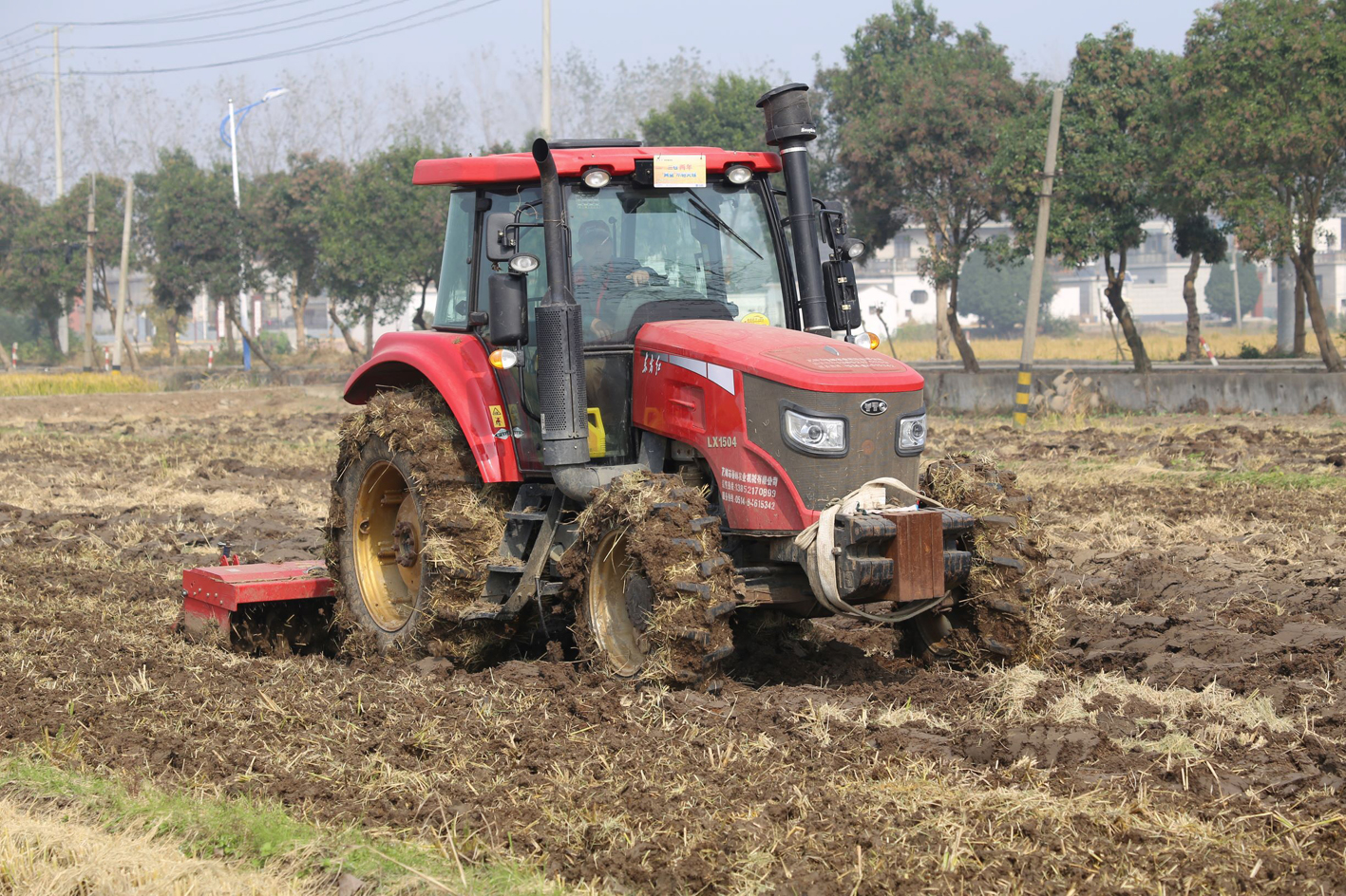 (以下统称《要点》),要求以推进农业生产全程全面示范建设为总抓手