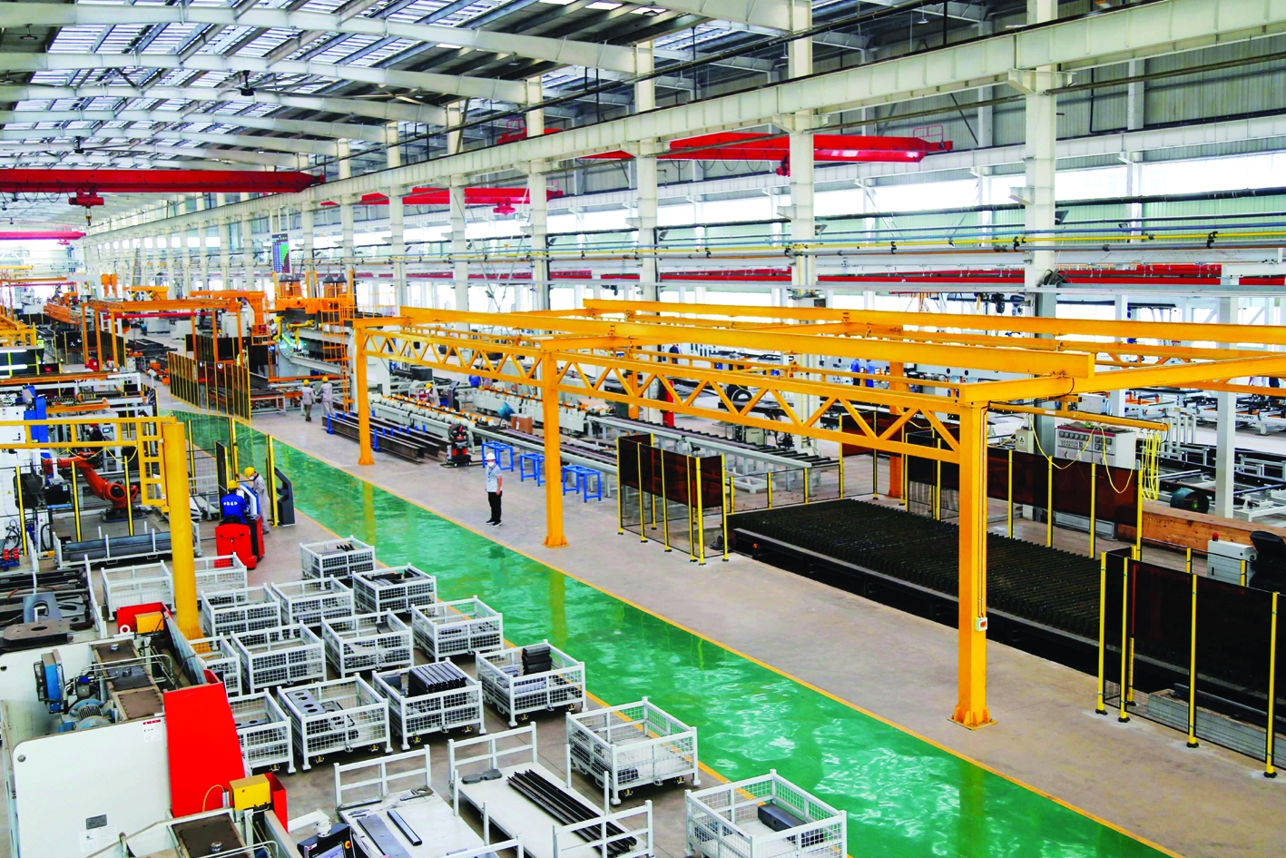 中集通华专用车智能化生产车间. 吴忠祥 摄