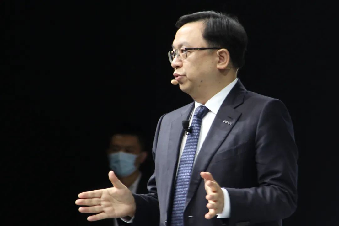 双积分价格跳水 王传福建议设立积分池稳定预期|新能源汽车_新浪财经_